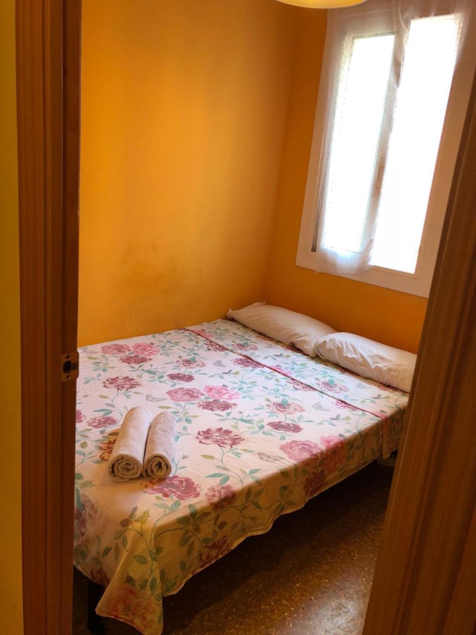 Motorsport Barcelona Hostel — Photos 3